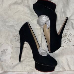 Charlotte Olympia Dolly suede pumps in Black size 37